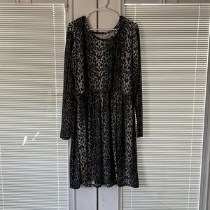 Long sleeve black leopard plus size dress